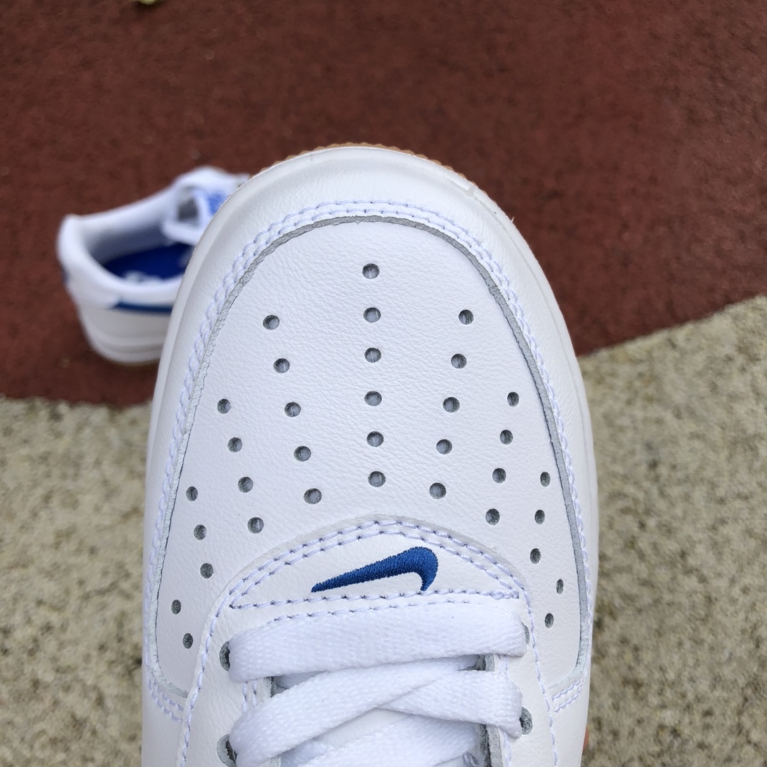 AF1白蓝生胶low Nike Air Force 1 Low ”Since 82” 经典体闲板鞋 白 蓝 dj3911-101