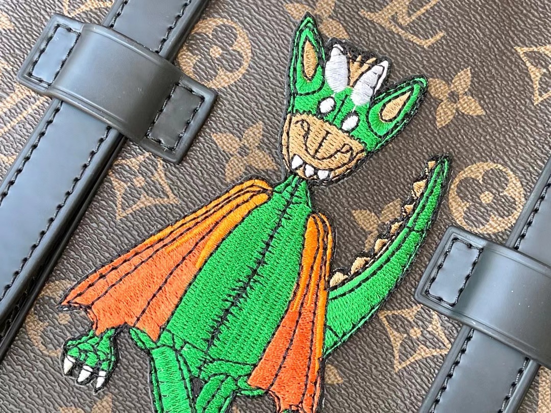 路易威登 Louis Vuitton 高定典藏名品高定成衣时装外套连衣裙衬衫T恤 #709908DD 5