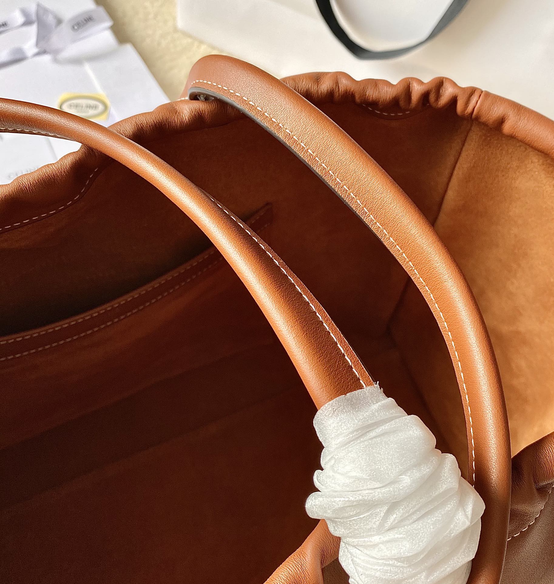 CELINE赛琳CABAS TRIOMPHE抽绳托特包199973