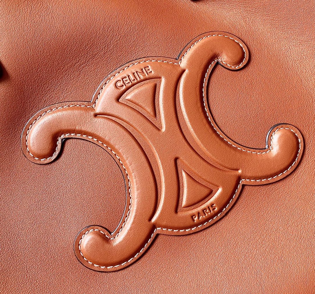 CELINE赛琳CABAS TRIOMPHE抽绳托特包199973