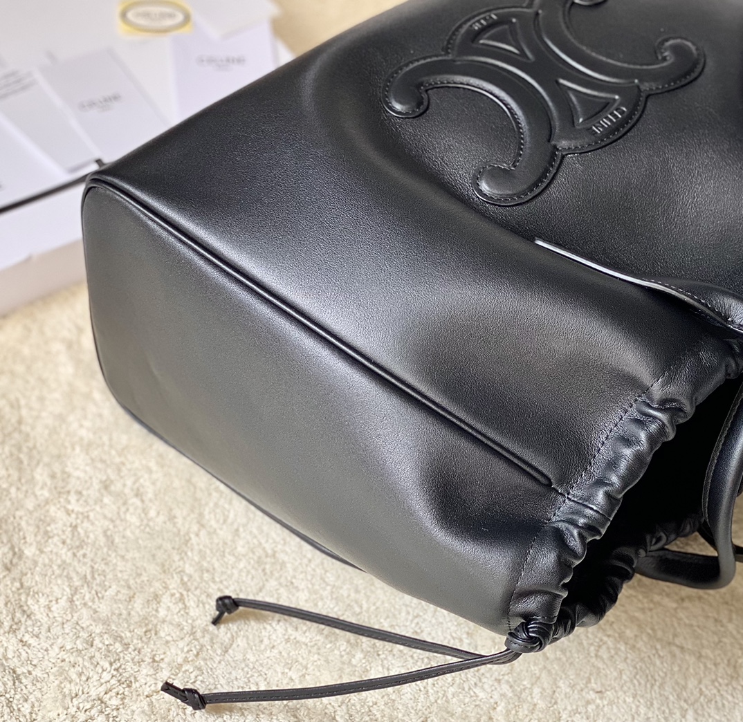 CELINE赛琳CABAS TRIOMPHE抽绳托特包199973