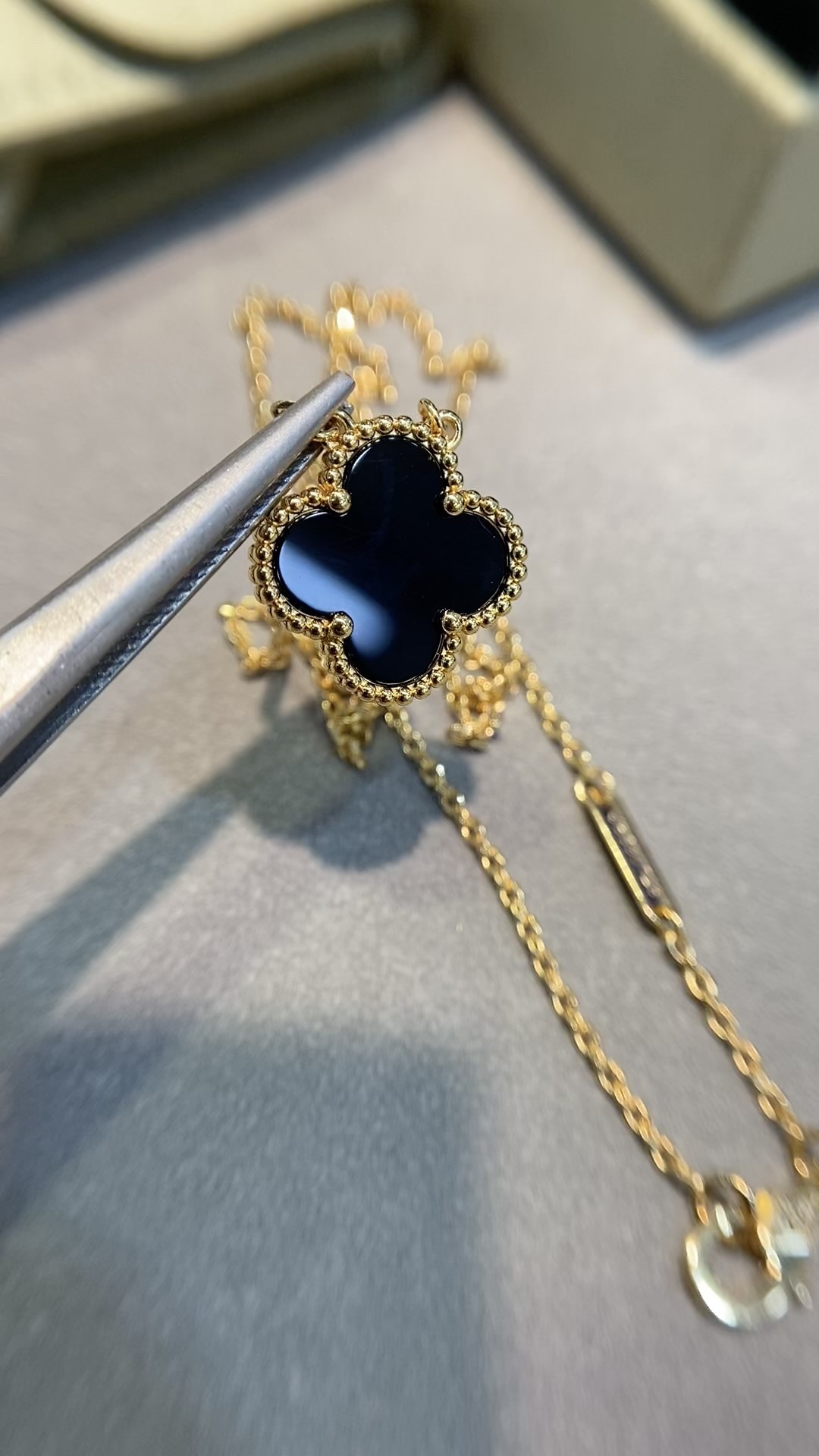 Van Cleef & Arpels vca黑玛瑙四叶草项链v金材质