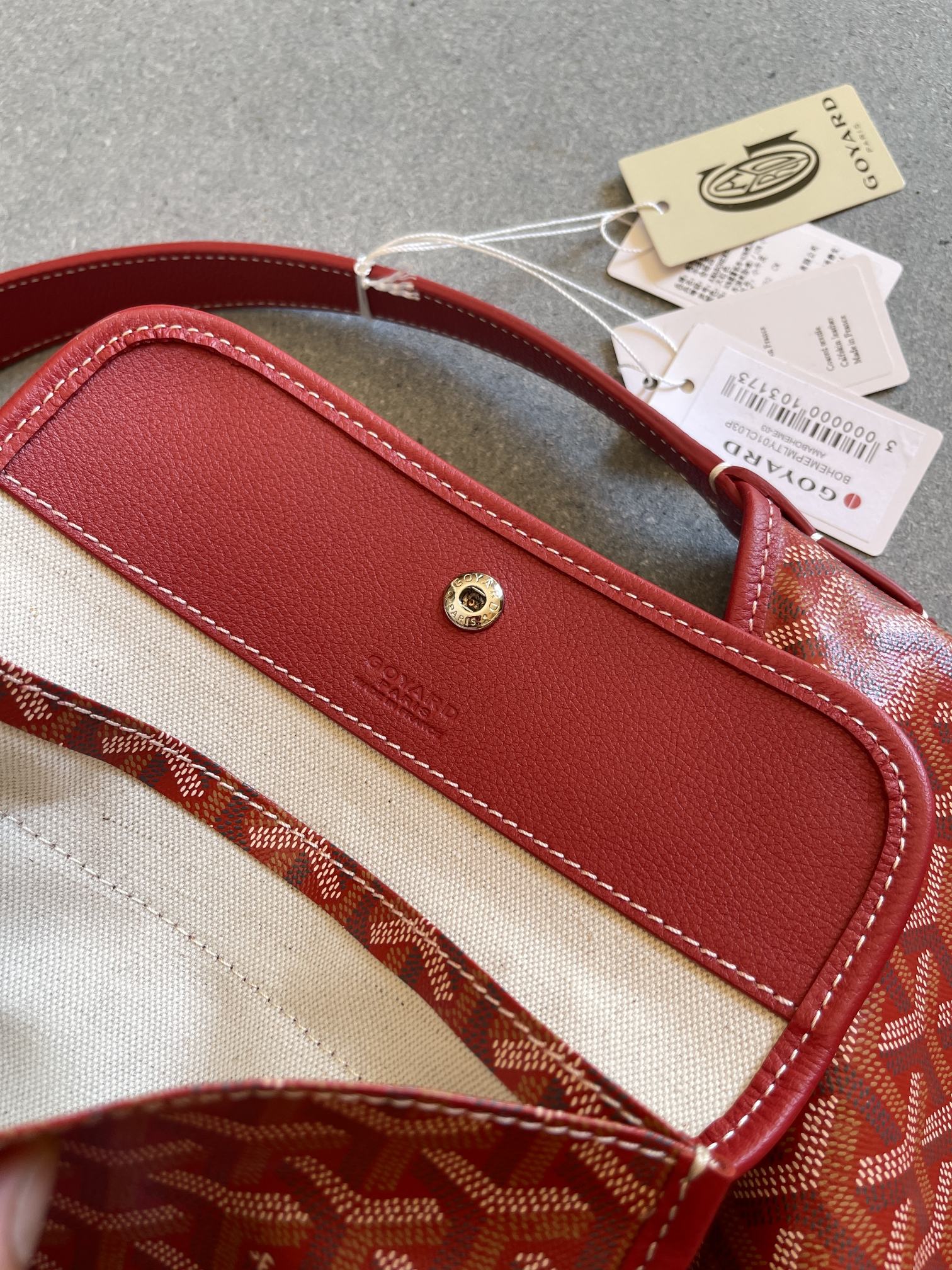 💰550 顶级戈雅工厂直销
Bohème Hobo 
狗牙腋下包 黑色
尺寸】43/27/14cm
包装】防尘袋 吊牌 说明书 
不影响二次销售前提下 七天内可以无理由退换