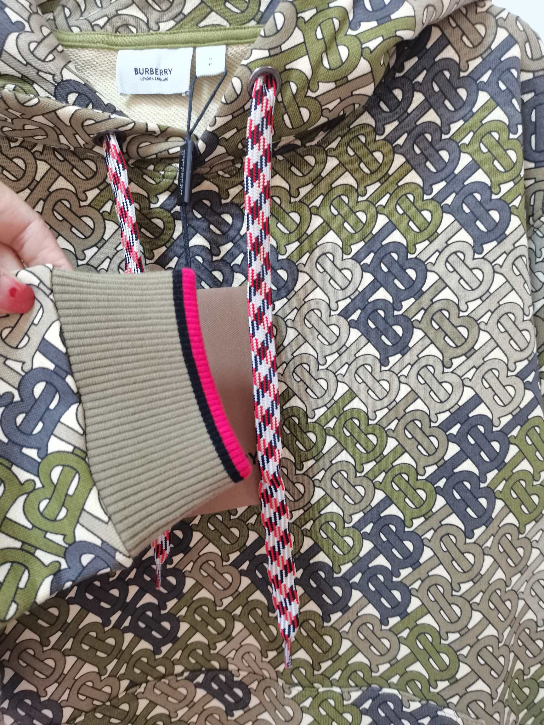 博柏利 Burberry 高定典藏名品高定成衣时装外套连衣裙衬衫T恤 #C3CD6209 5