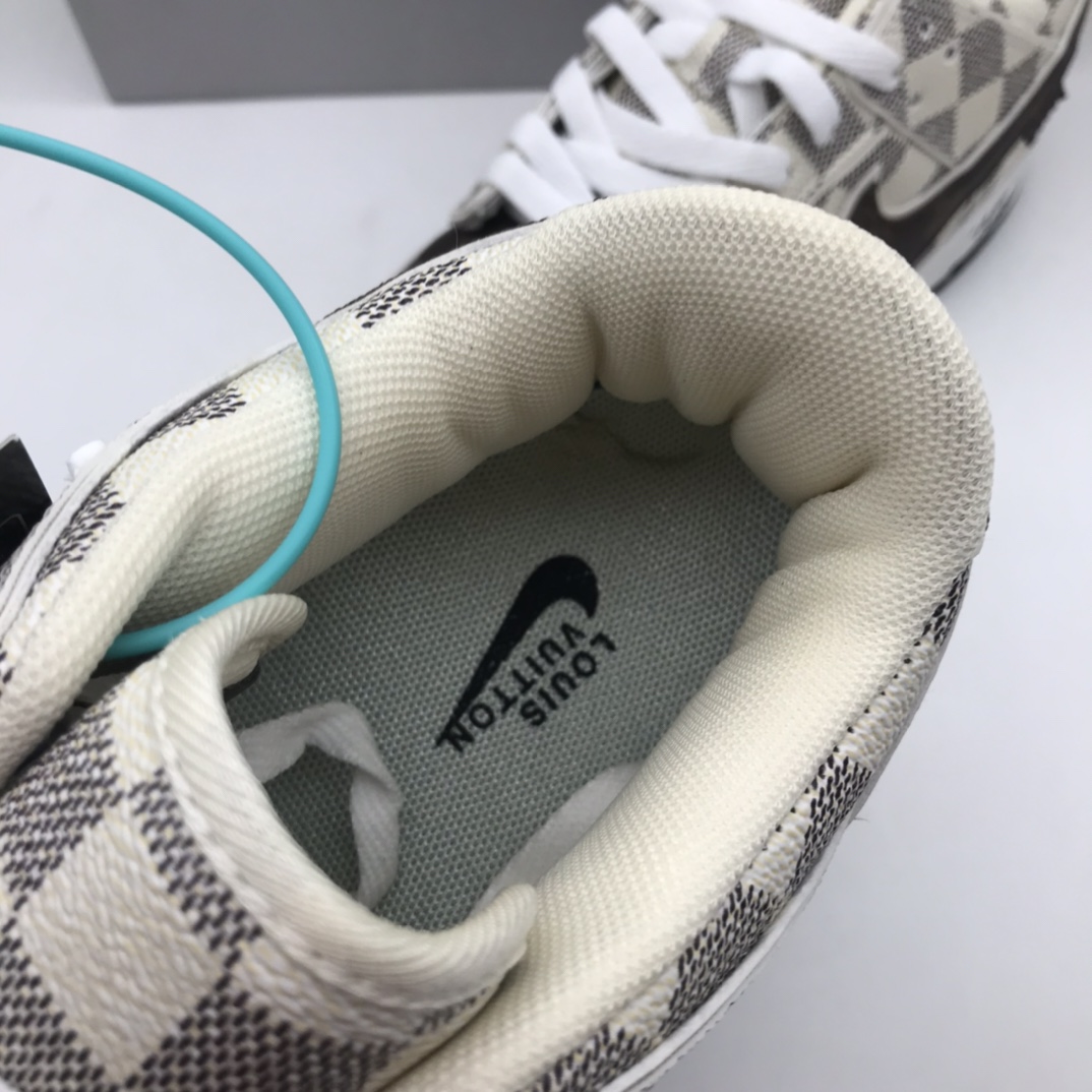 特价🔥🔥🔥Dunk SB LV联名 米棕 size36-44  现货103¥代发 毒套+5