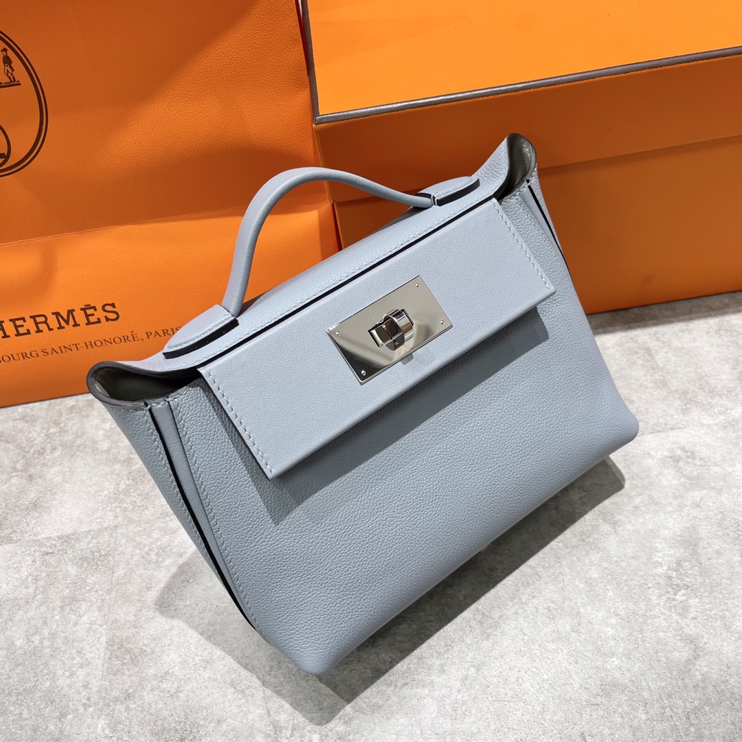 Hermès There are more than 3,000 pieces in the market. We sell the best products at good prices. Hermes2424 mini series, linen blue J7 evercolor