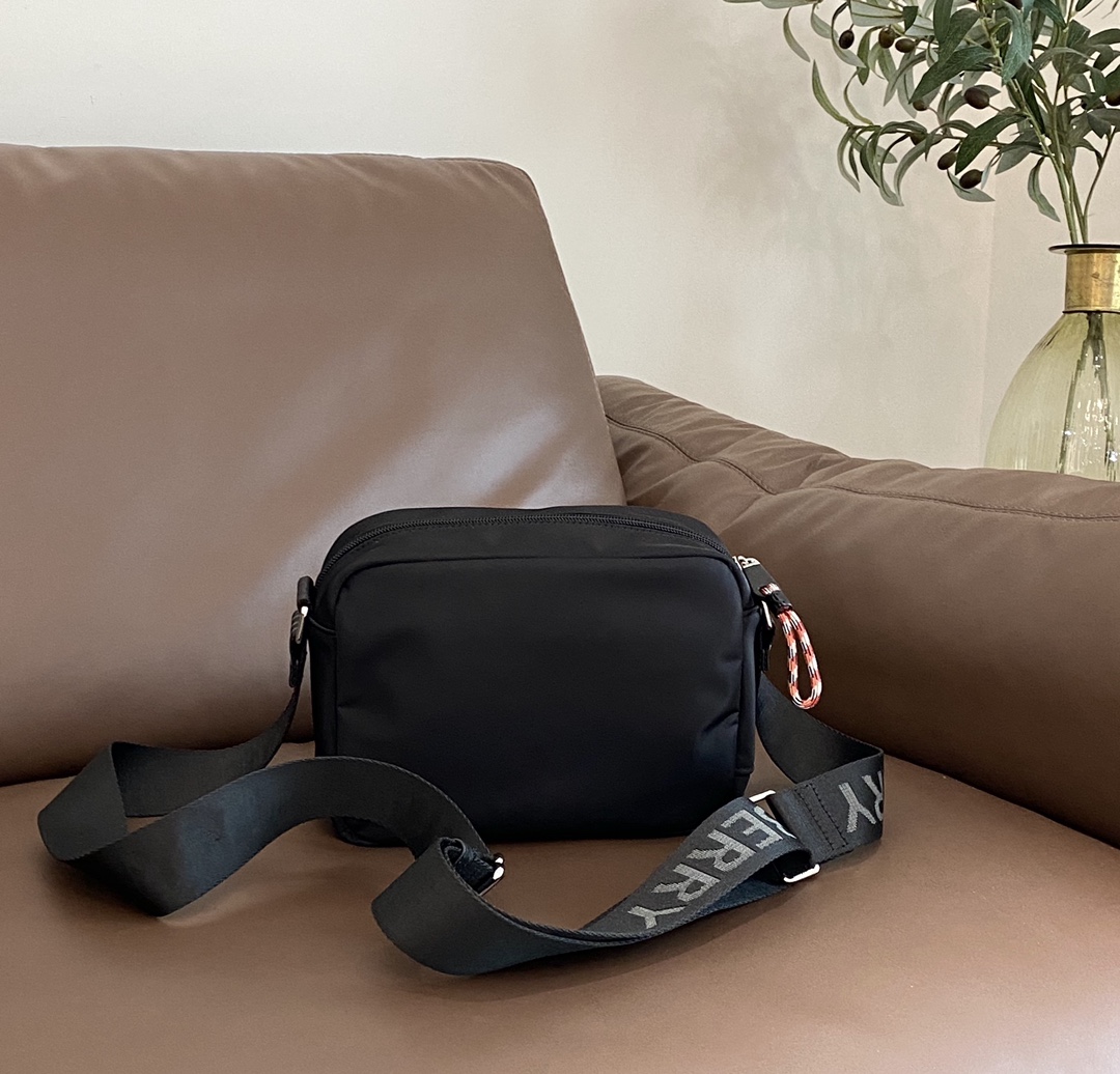 Logo Print ECONYL® Belt Bag - Comprehensive 5