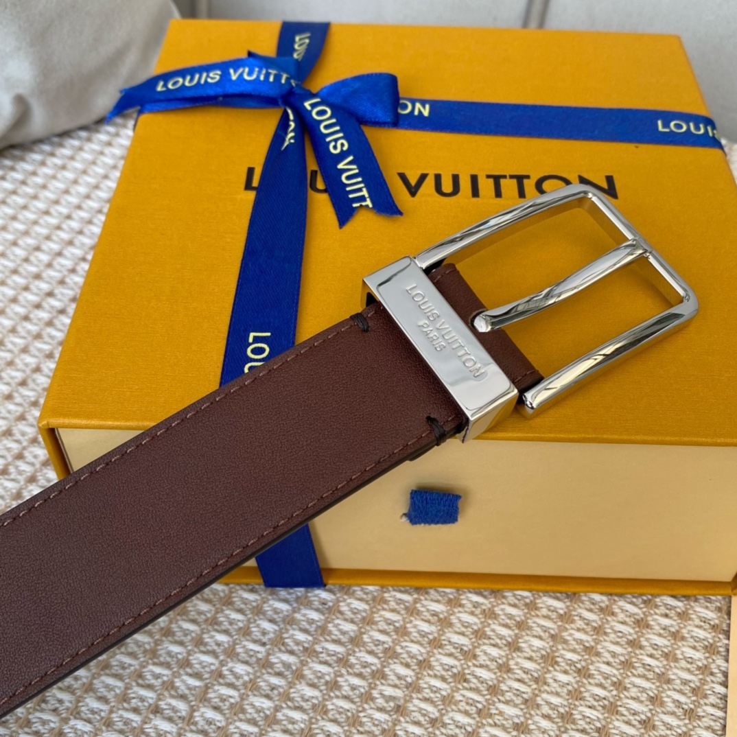 Louis Vuitton Belts Men Calfskin Cowhide