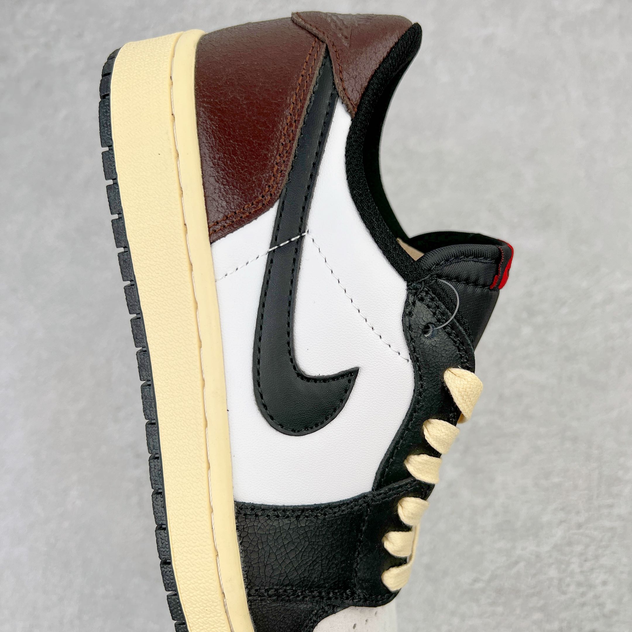 Air Jordan AJ1 Low CZ0790-061