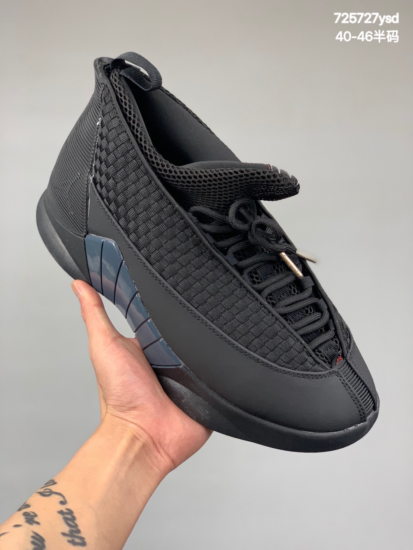 本地
乔丹Air Jordan 15 AJ15 乔15碧梨联名 沙色火柴人 高帮复古文化运动篮球鞋 货号：DN2863-200尺码：40 40.5 41 42 42.5 43 44 45 46
编码：726727ysd