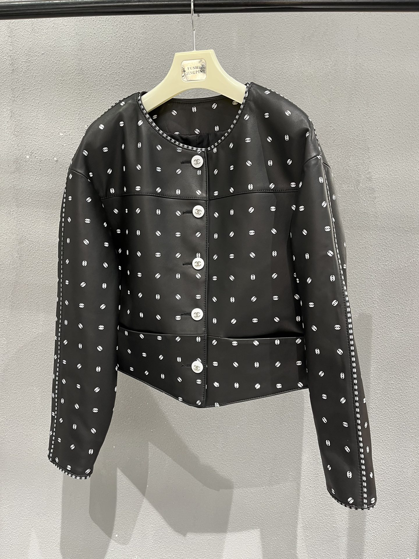 NO:721659,Jacket, Chanel sheepskin printed jacket with camellia lining and original buttons, loose fit, Chanel-clothing, chanel, jackets & coats, sheepskin,19860909外套,香奈儿羊皮印花外套搭配山茶花里布和原版纽扣,宽松版型,香奈儿-服装,chanel,jackets & coats,sheepskin,,Women's clothing