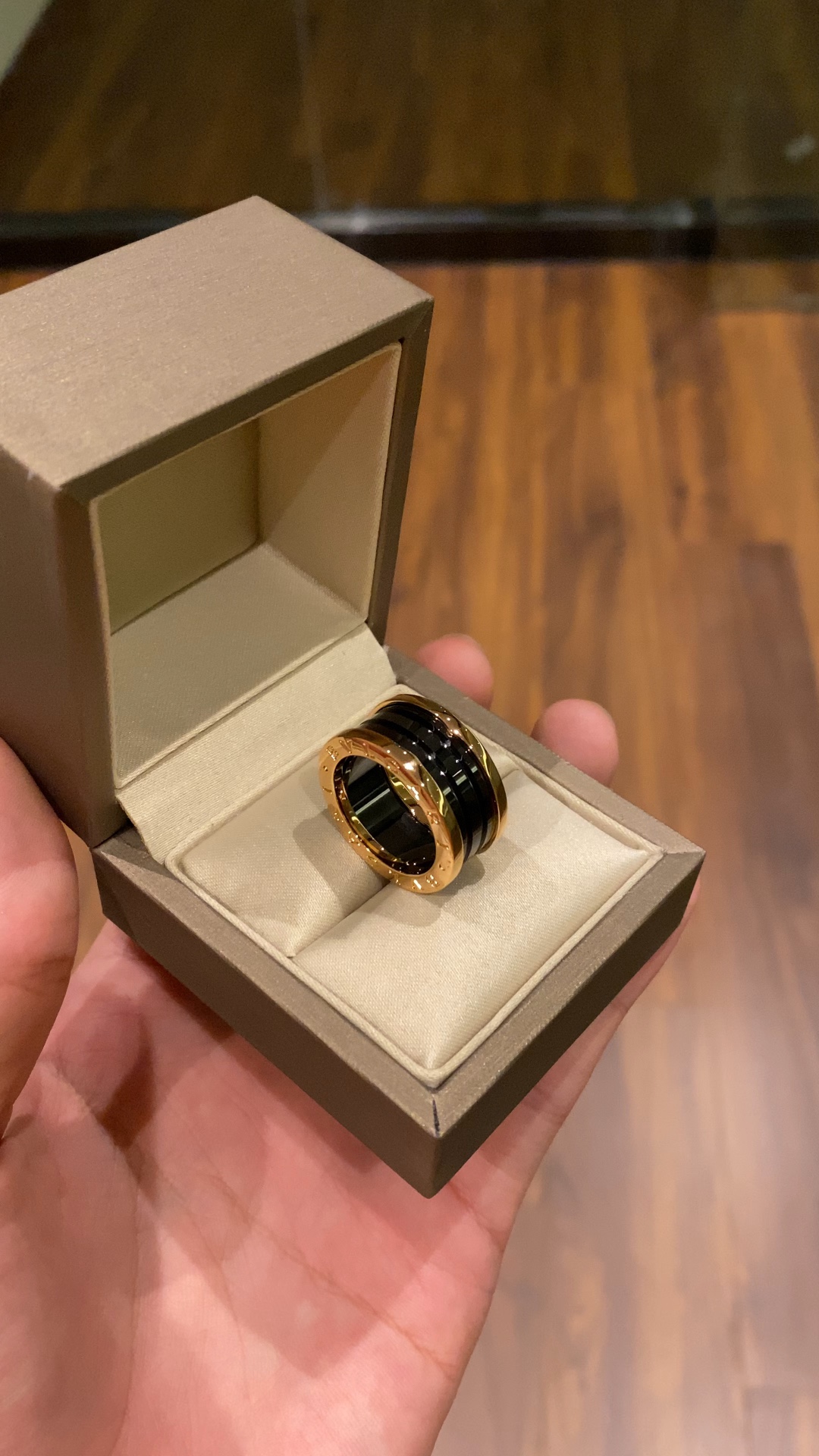 Bvlgari ring