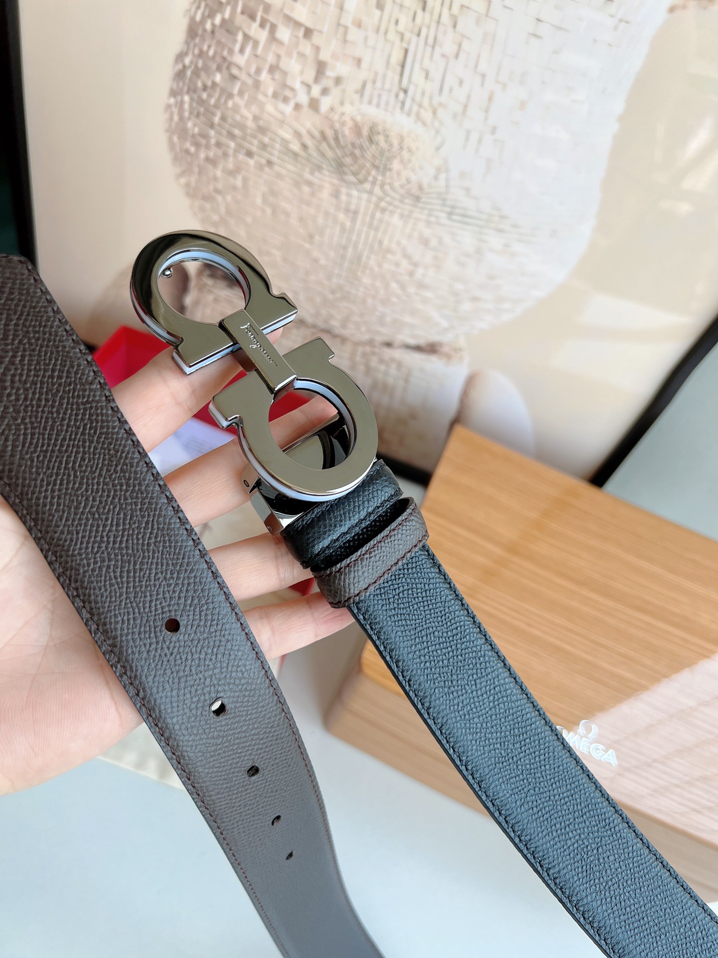 Ferragamo菲拉格慕   经典黑色咖啡三层夹心的金属扣男士3.5cm腰带