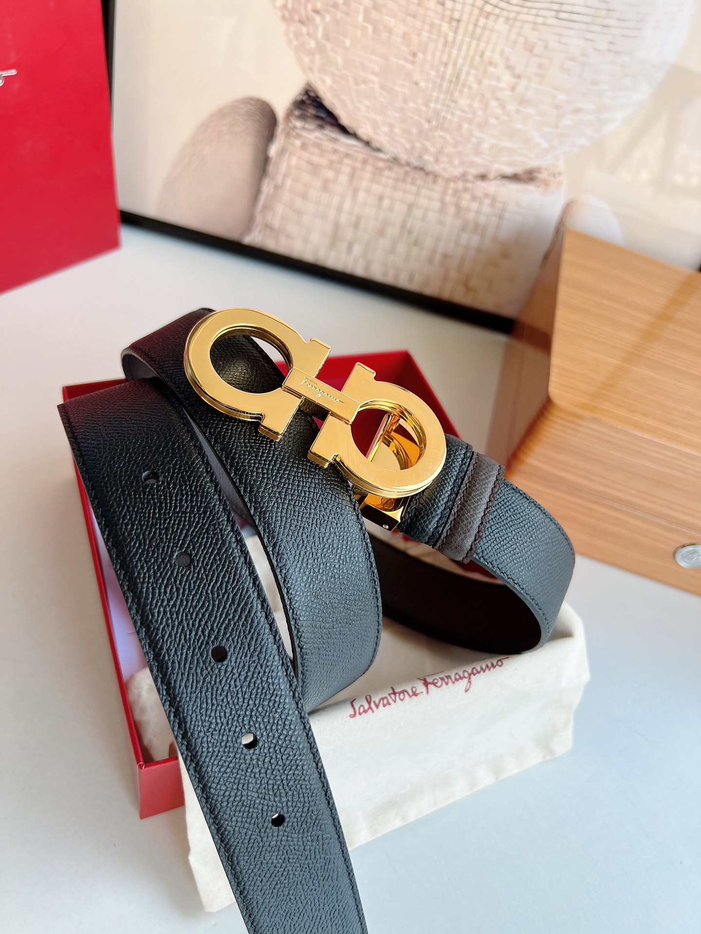 Ferragamo菲拉格慕   经典黑色咖啡三层夹心的金属扣男士3.5cm腰带