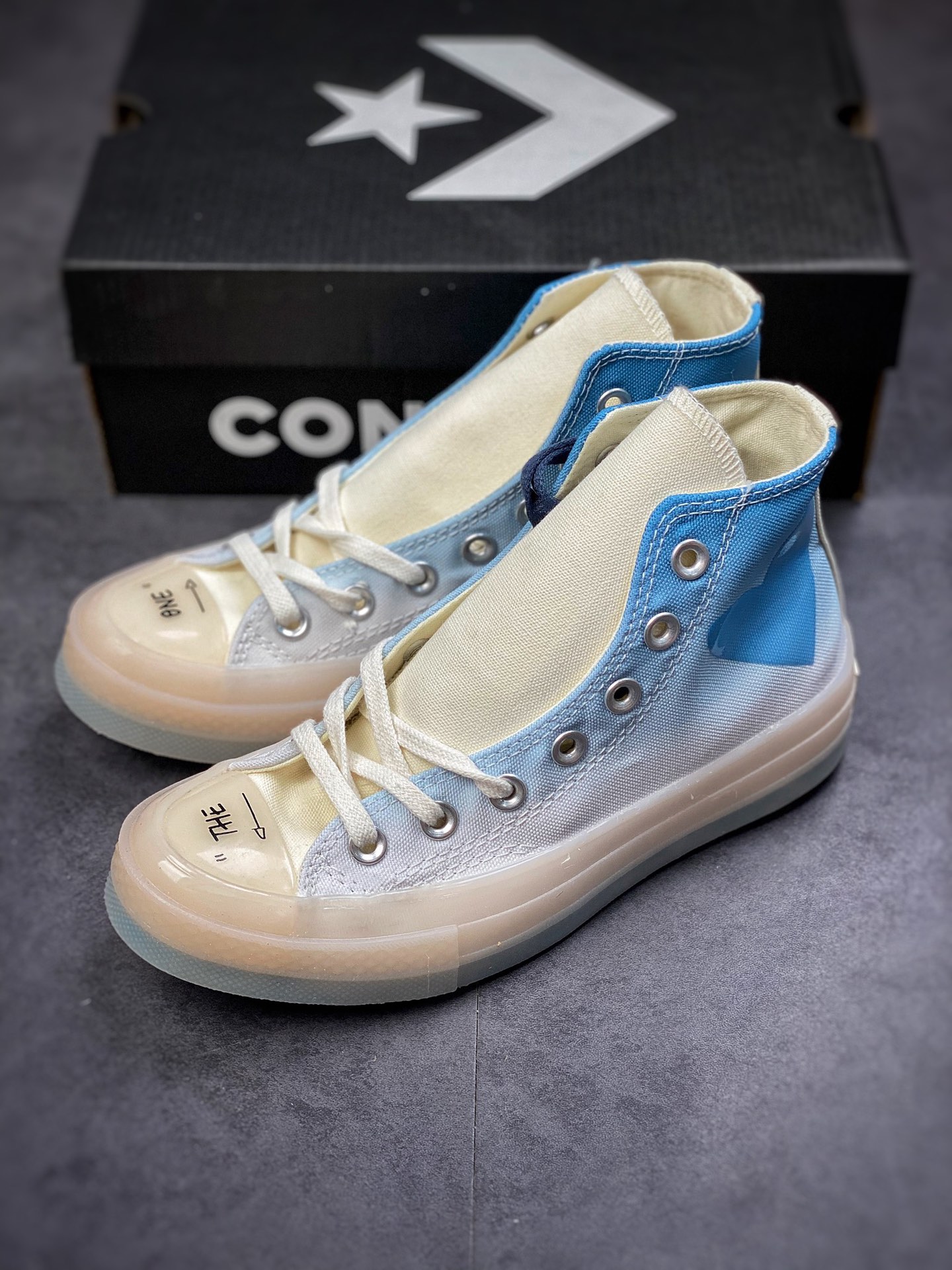 You are The One Converse Tanabata Limited Gradient Body with Jelly Bottom