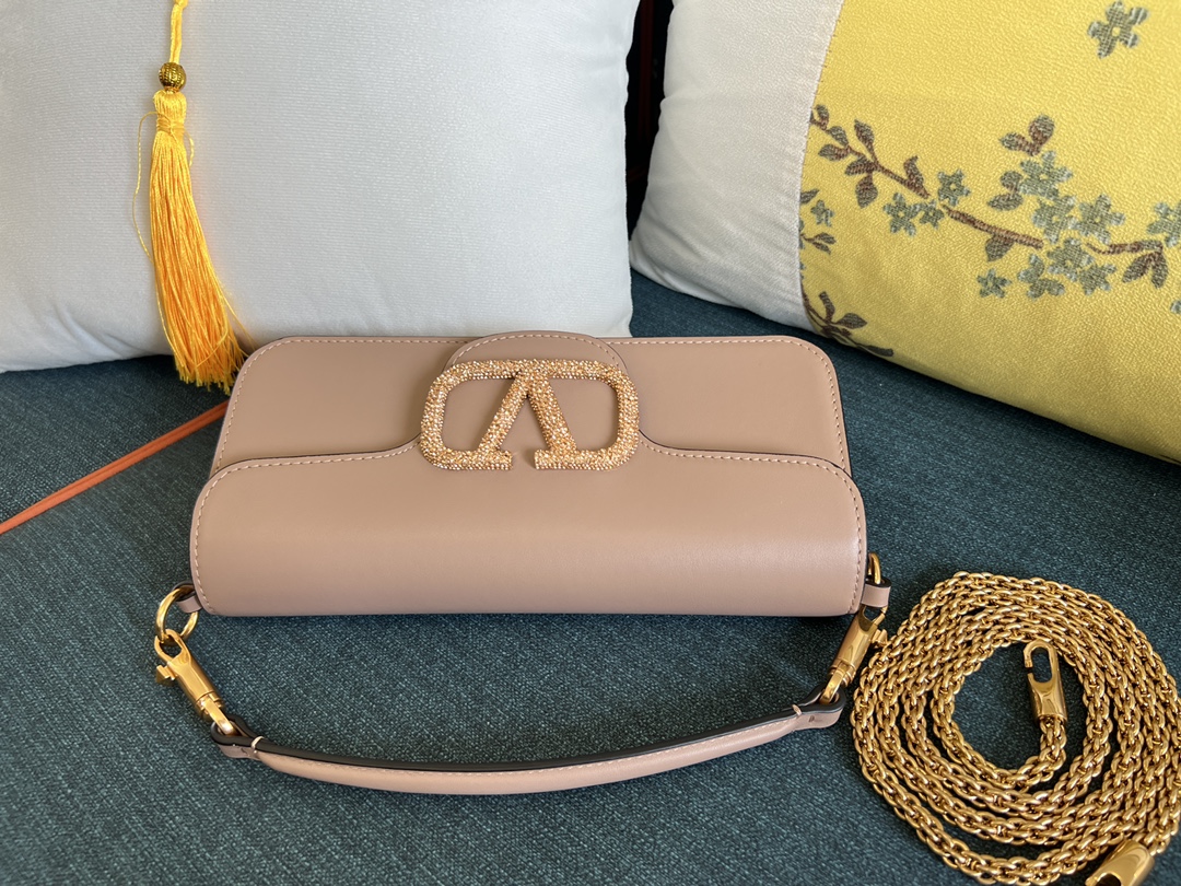 [Valentino Women