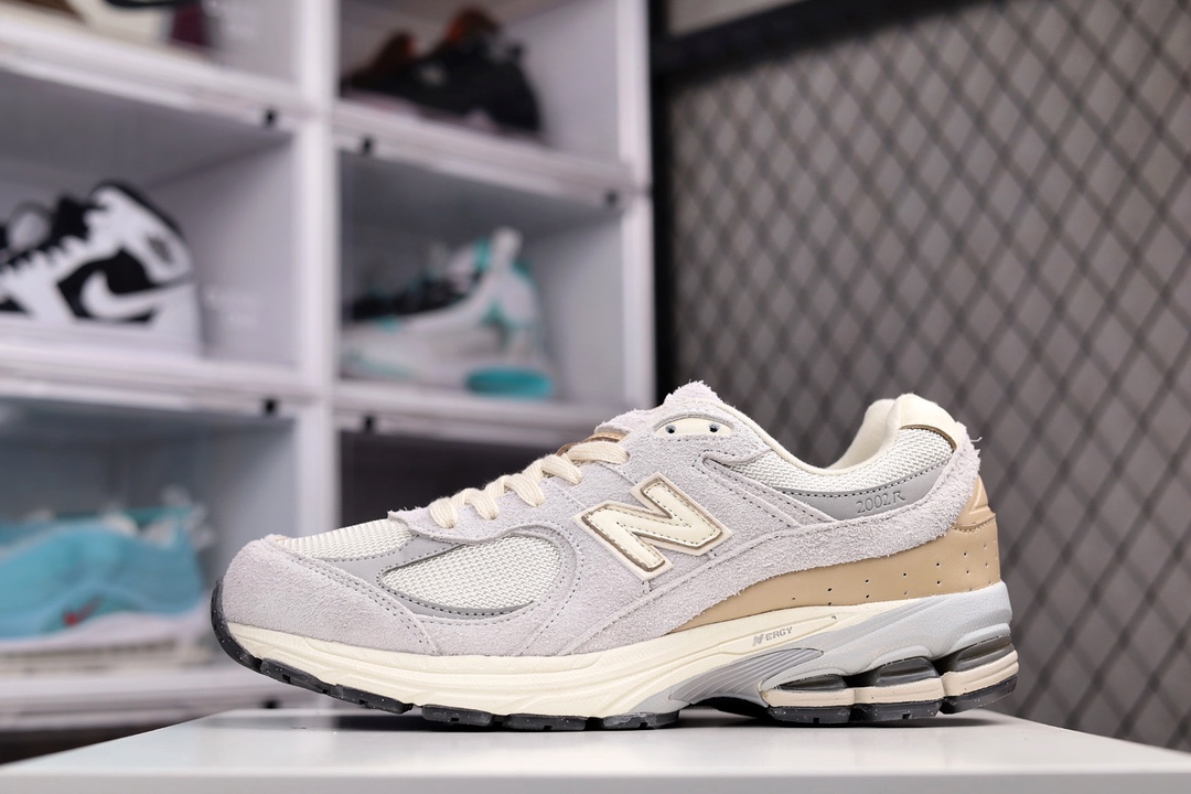 G5 新百伦New Balance ML 2002 系列复古老爹风 男女休闲鞋情侣百搭慢跑鞋运动男鞋女鞋 采用拼接网眼织物鞋面 后跟搭载外露缓震胶RC
