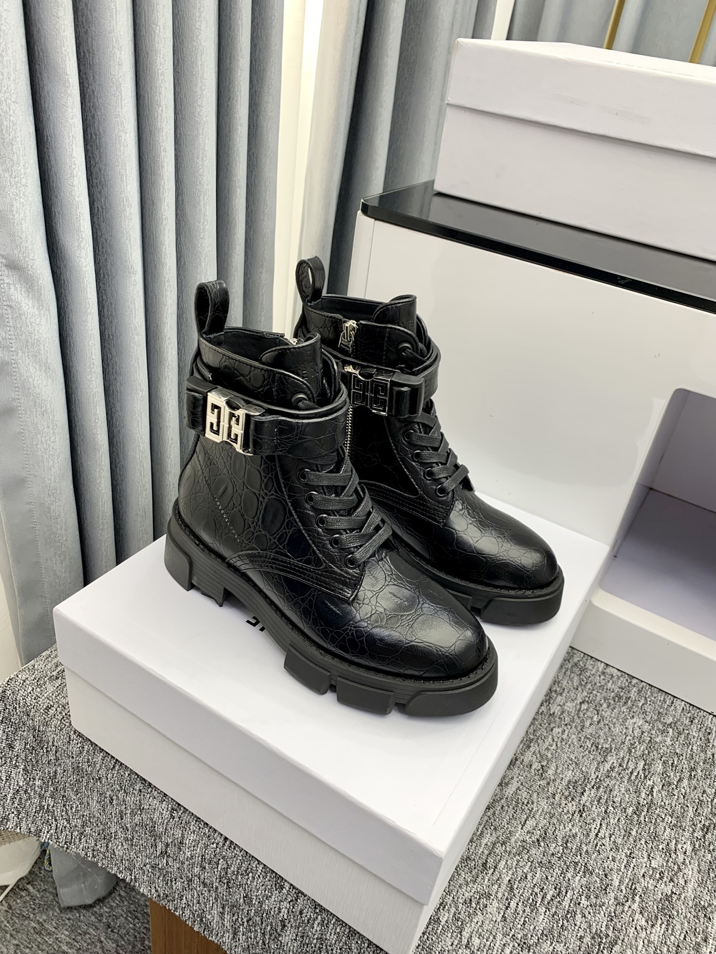 Yupoo Gucci Bags Watches Nike Clothing Jordan Yeezy Balenciaga Shoes