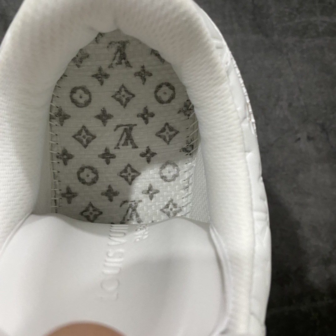 图片[3]-广东版LV x AF1白金 Louis Vuitton x NK Air Force 联名款 品质不多描述 直接看实拍 尺码： 38 39 40 41 42 43 44 45-选品中心