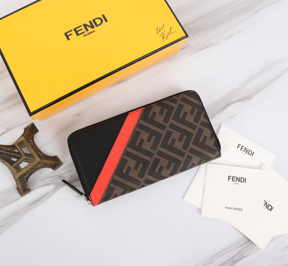 Fendi Wallet Black Brown Red Cowhide PU PVC Sheepskin Spring/Summer Collection