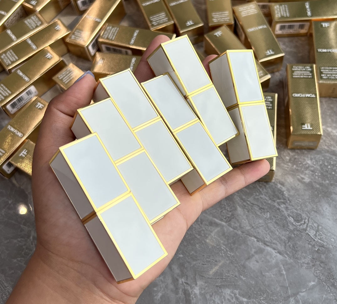 Givenchy Haute Couture Couture Beauty Luxury Skincare Cosmetics Ref 2