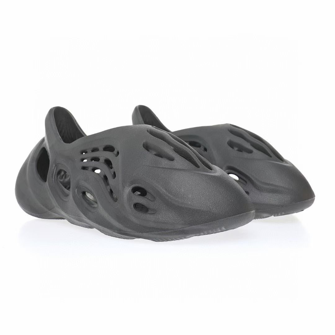 图片[6]-Adidas Yeezy Foam Runner Slide\”Stone Saget\”椰子童鞋户外风格包头运动沙滩凉拖防滑洞洞跑步凉鞋“酷灰煤黑”HP5347 尺码：28码=10K 29码=11K 31码=12K 32码=13K 33码=1Y-选品中心