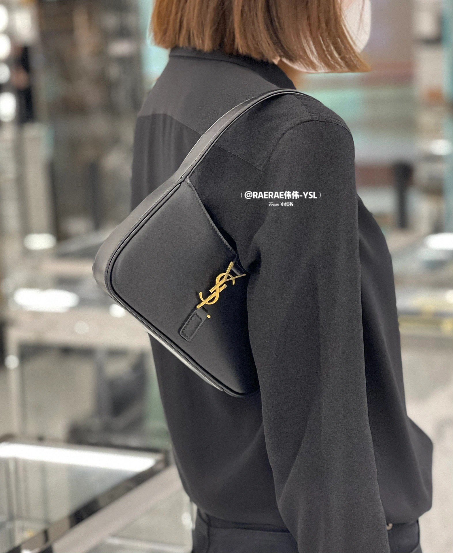 Saint Laurent Haute Couture Classic Luxury Handbag Shoulder Crossbody 2