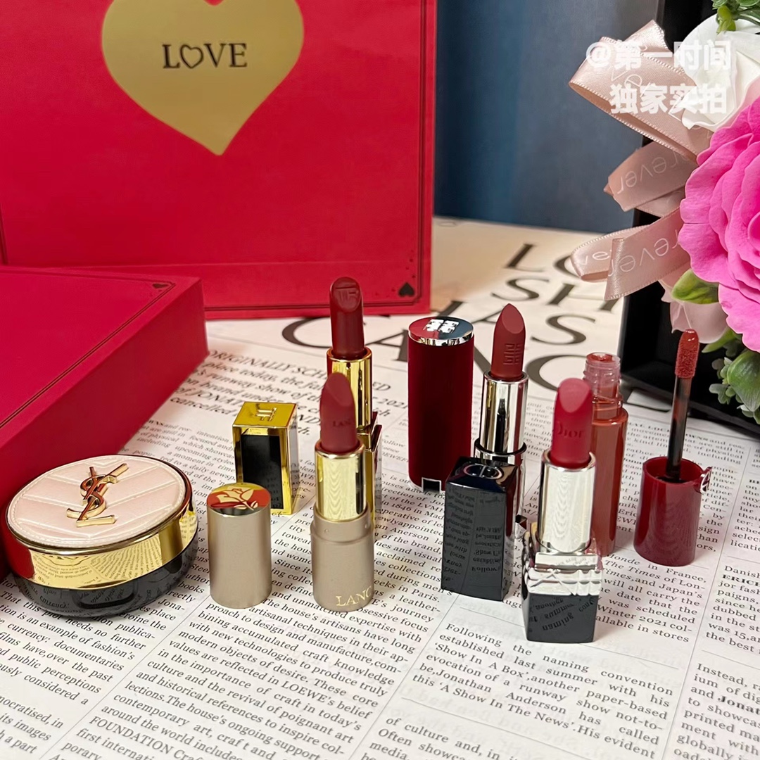 Romantic Red Heart Gift Box Set - Perfect for Expressing Your Love 6 i1658974181 2386 4