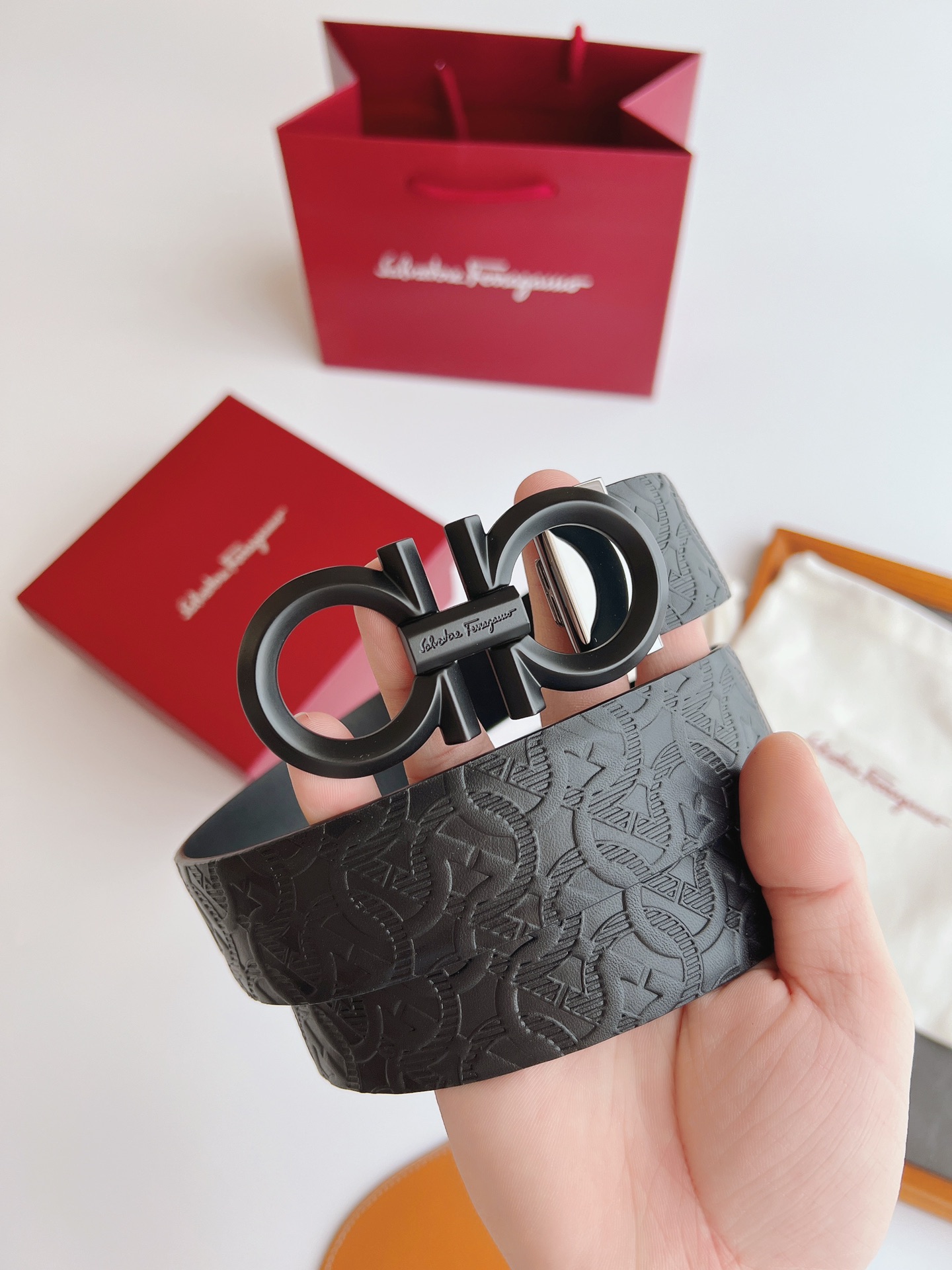 H5  Ferragamo菲拉格慕 皮带