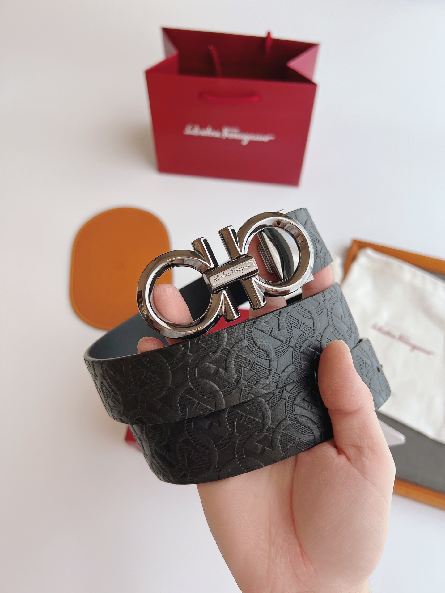 H5  Ferragamo菲拉格慕 皮带