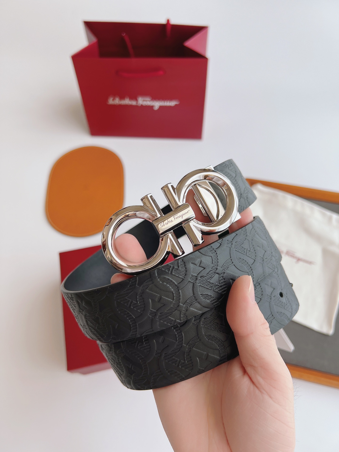 H5  Ferragamo菲拉格慕 皮带