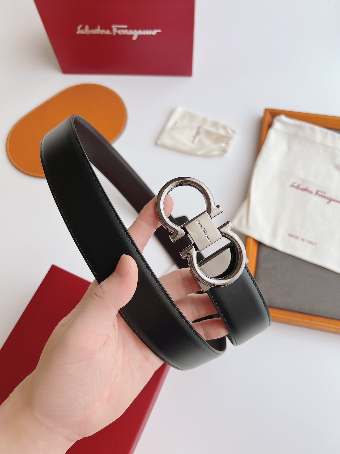 H5  Ferragamo菲拉格慕 皮带