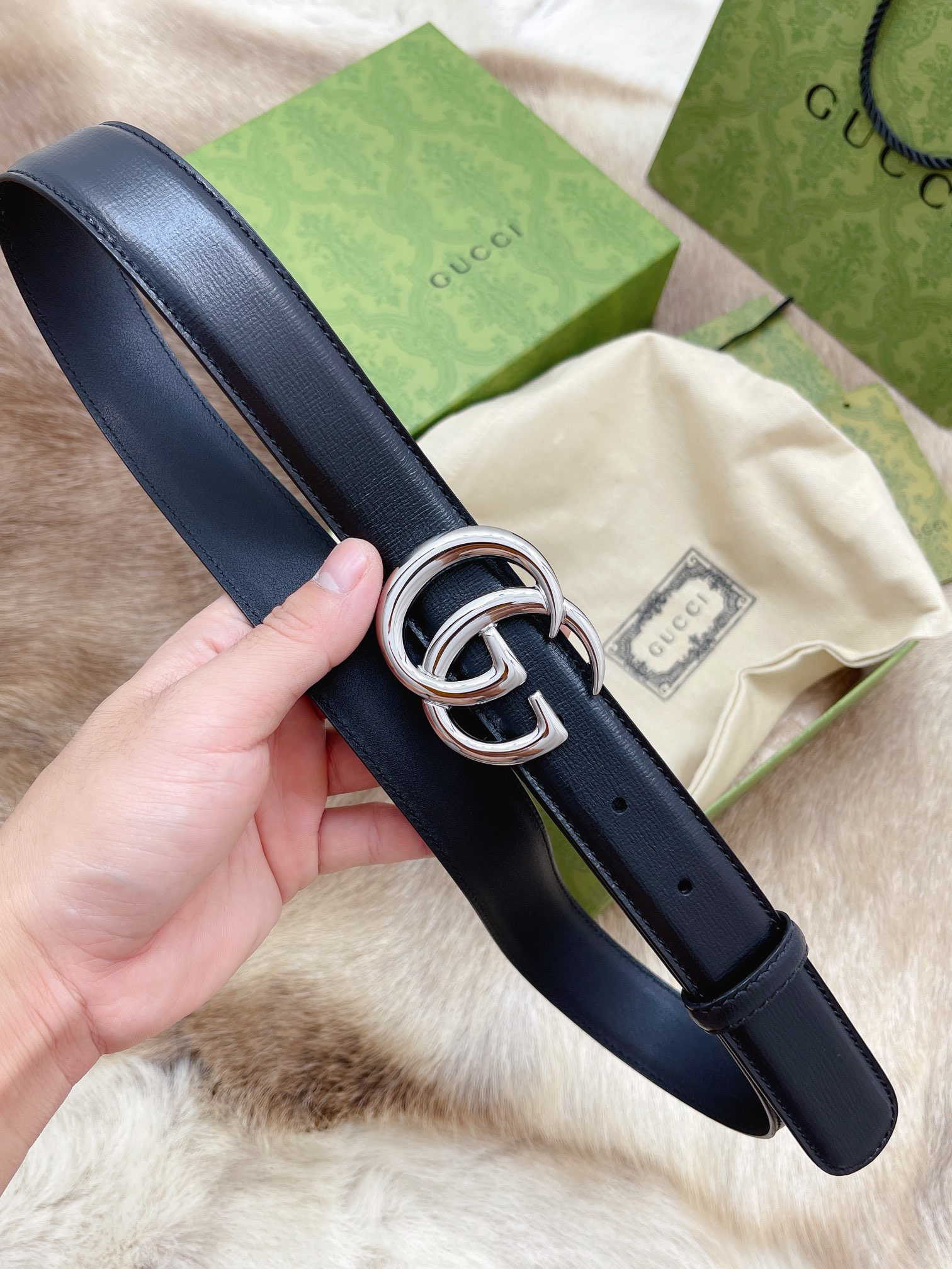 Italian Trade Companies Exporting 100% Calves Cortex Specials: Handmade High-End Leisure Products - 图片 4