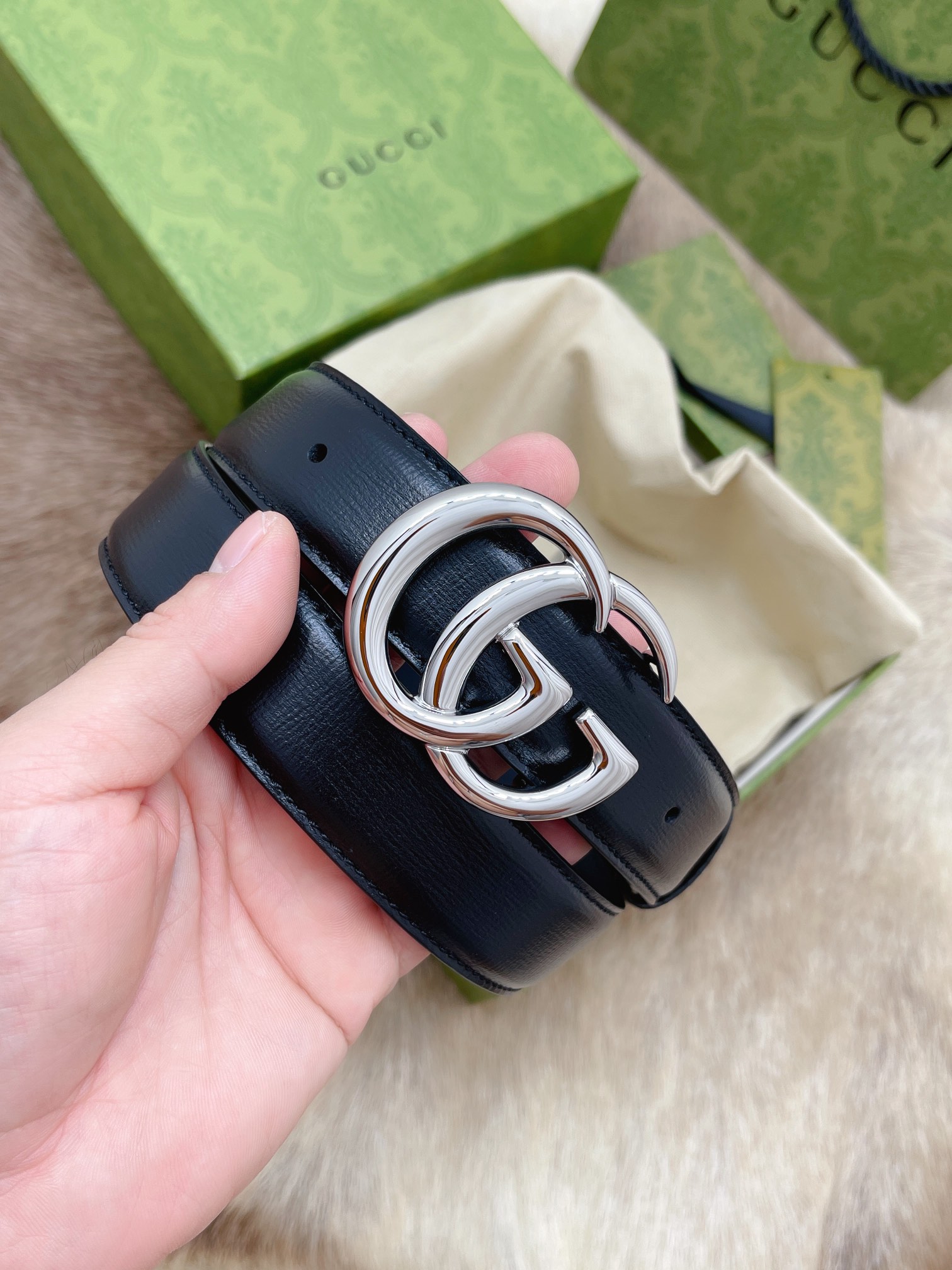 Italian Trade Companies Exporting 100% Calves Cortex Specials: Handmade High-End Leisure Products - 图片 5