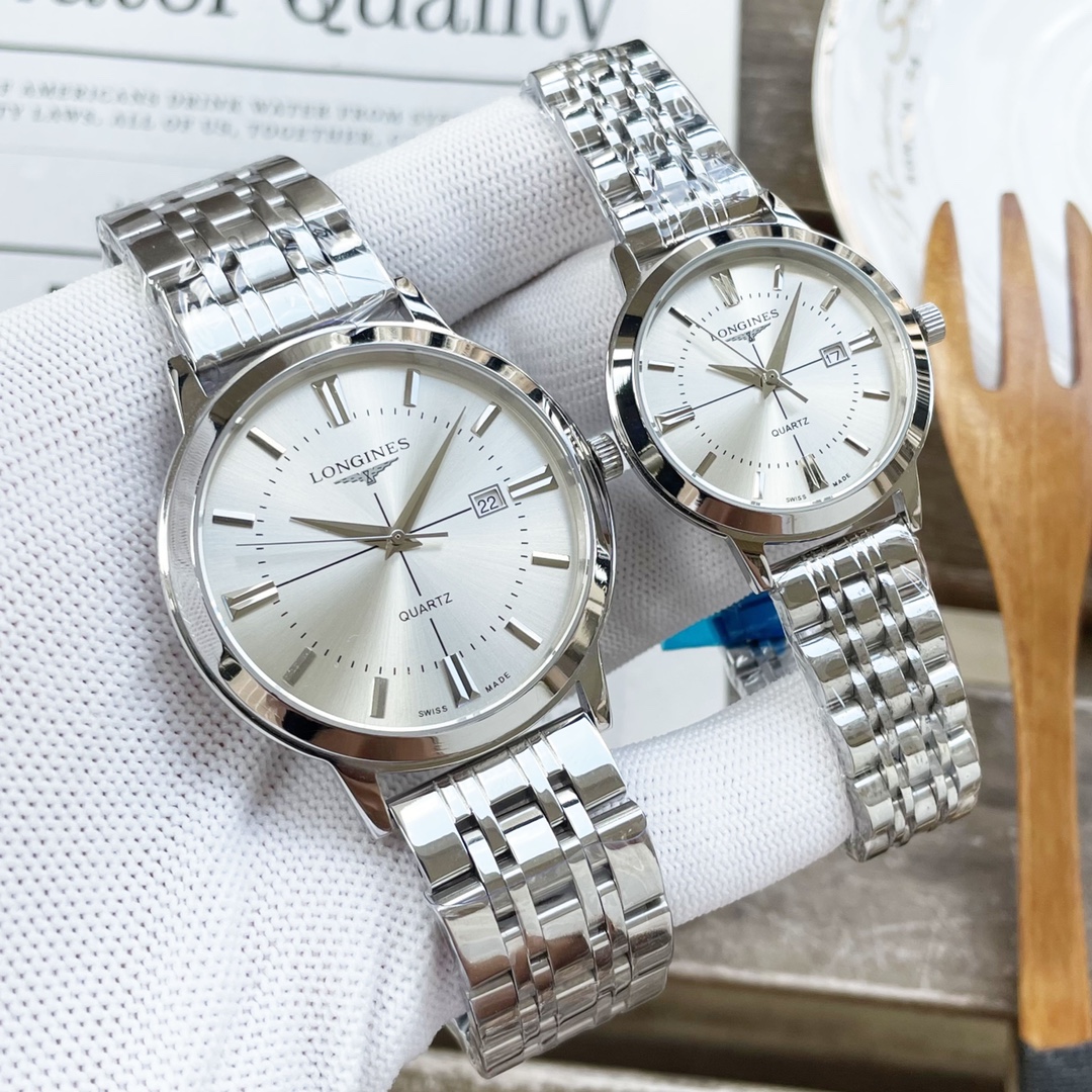 J5  最新浪琴  Longines  情侣对表 原装进口石英机芯 钢化玻璃 316L精钢表壳 直径男40mm女30mm 厚8mm如果今天的阳光停止了它耀眼的光芒。那么你的一个微笑，将照亮我的整个世界 实物拍摄 品质如一