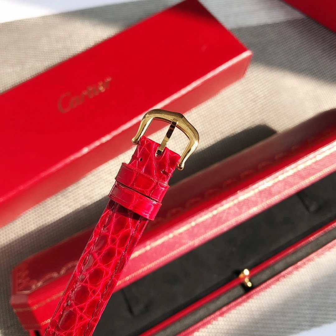 鳄鱼皮版本 YYDS卡地亚小旋风must de小金表vintage中古断货王