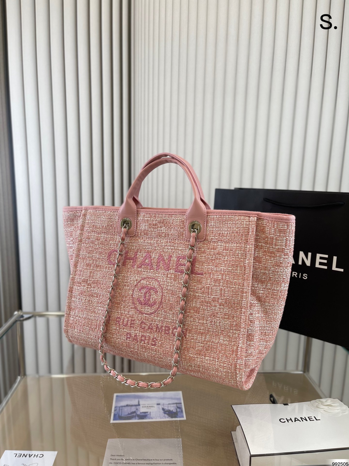 K0 4色 香奈儿沙滩包 高级又独特的设计 包包简约不累赘 Chanel买她买她买她 尺寸36 30