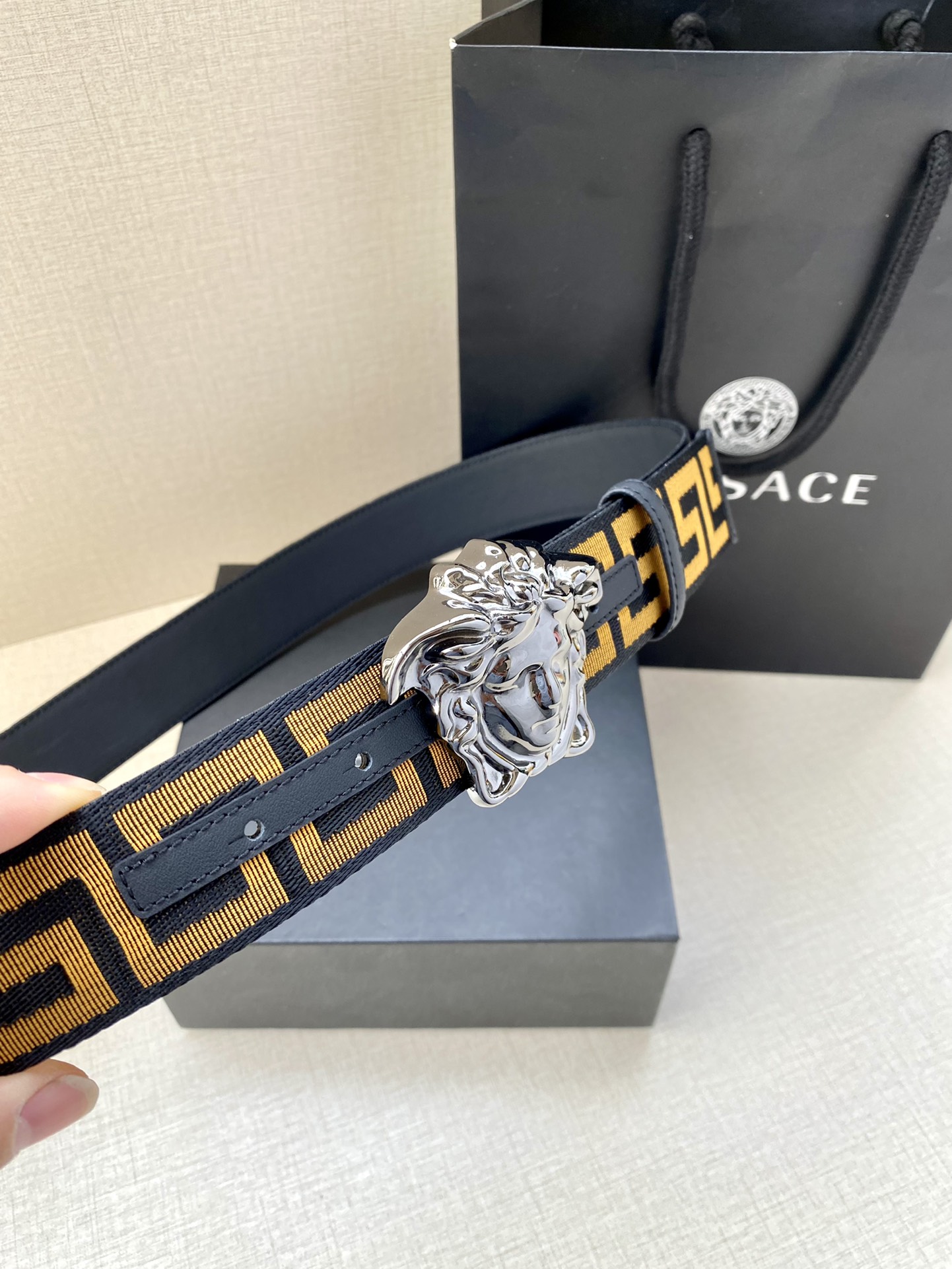 带宽3.8cmVERSACE范思哲此
