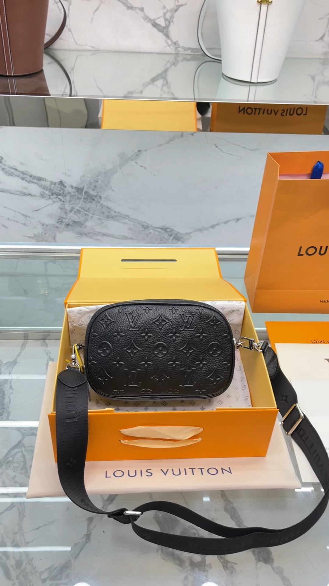 Yupoo Gucci Bags Watches Nike Clothing Jordan Yeezy Balenciaga Shoes
