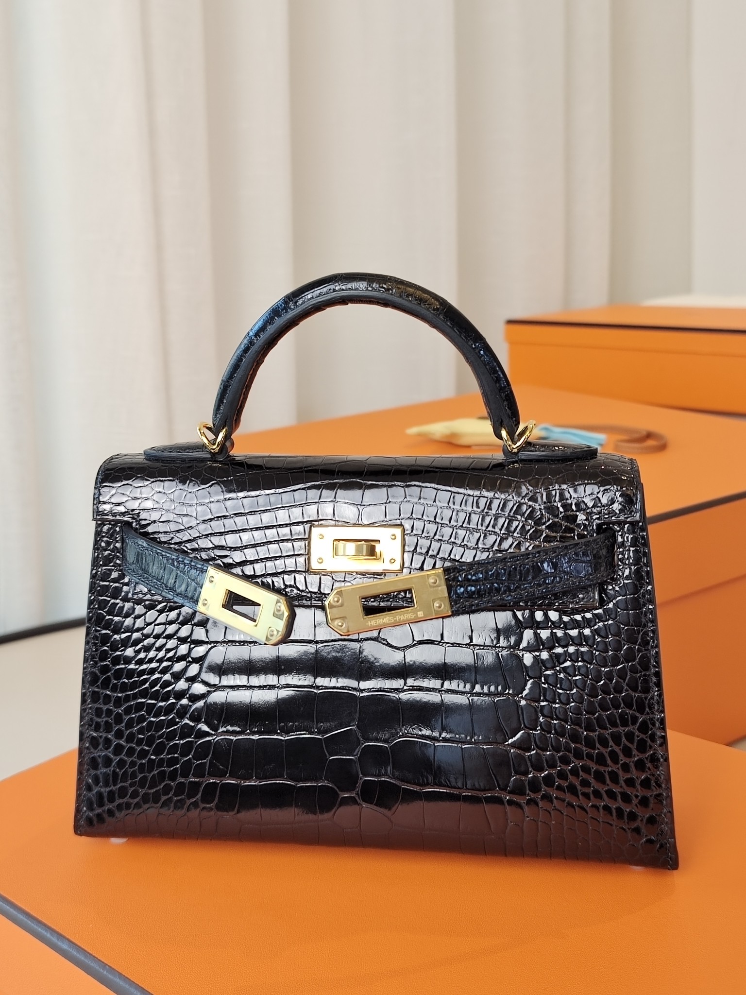 Best Replica New Style
 Hermes Kelly Handbags Crossbody & Shoulder Bags Sale online
 Black Yellow Crocodile Leather Mini