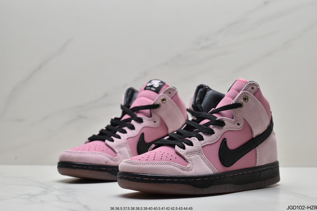 180 真标耐克Nike Dunk High ”Football Grey” 耐克 SB 高帮 DH7742-莆田鞋,莆田鞋货源,高仿鞋,高仿鞋货源,安福档口,莆田高仿鞋,莆田鞋批发,高仿鞋批发,莆田高仿运动鞋,高仿运动鞋,莆田运动鞋 180 真标耐克Nike Dunk High ”Football Grey” 耐克 SB 高帮 DH7742