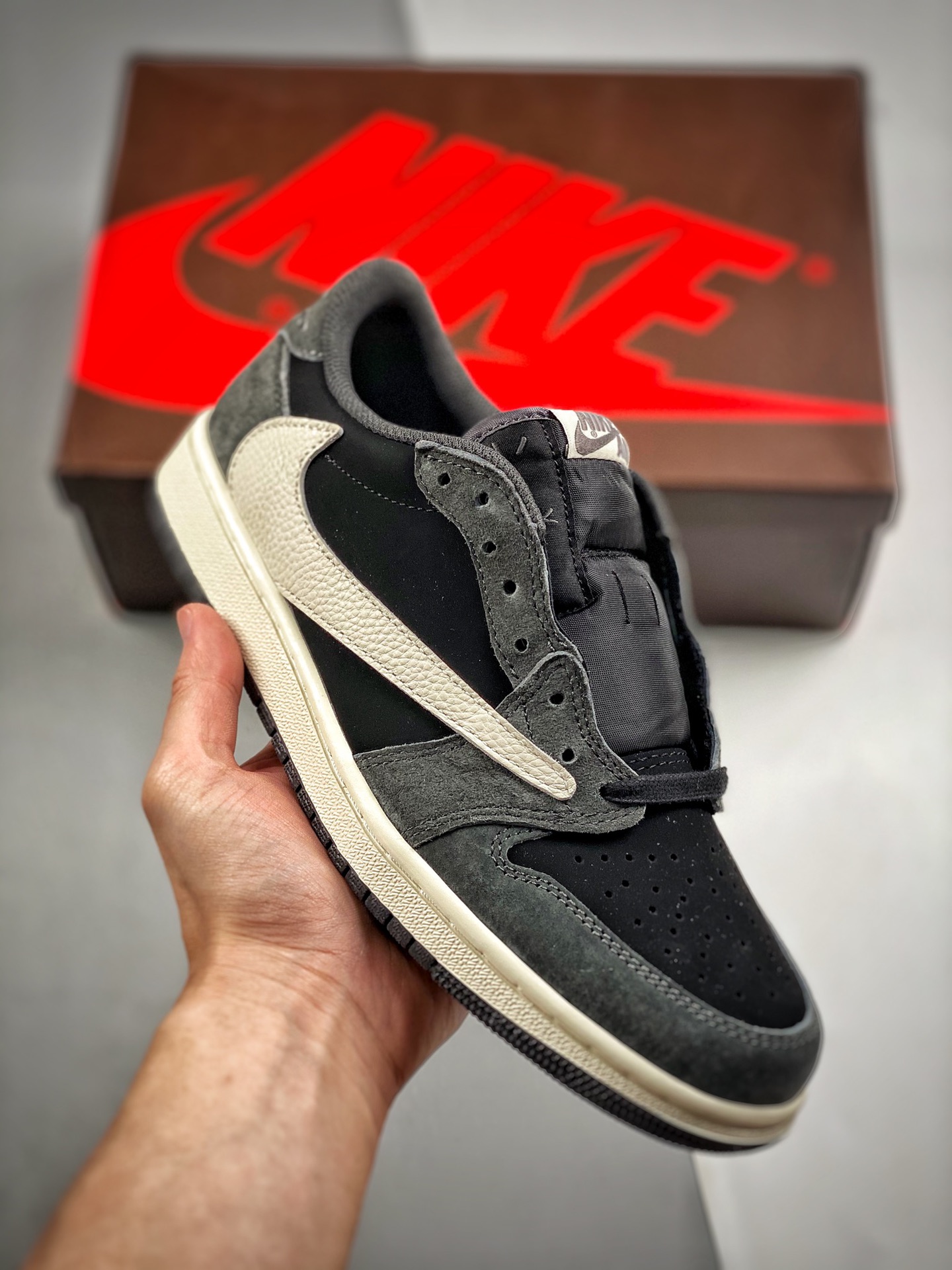 -2 Colaboración con el popular rapero Travis Scott x Nike Air Jordan 1 Low OG SP "Grey/Black/Beige" AJ1 Jordan 1 clásic…