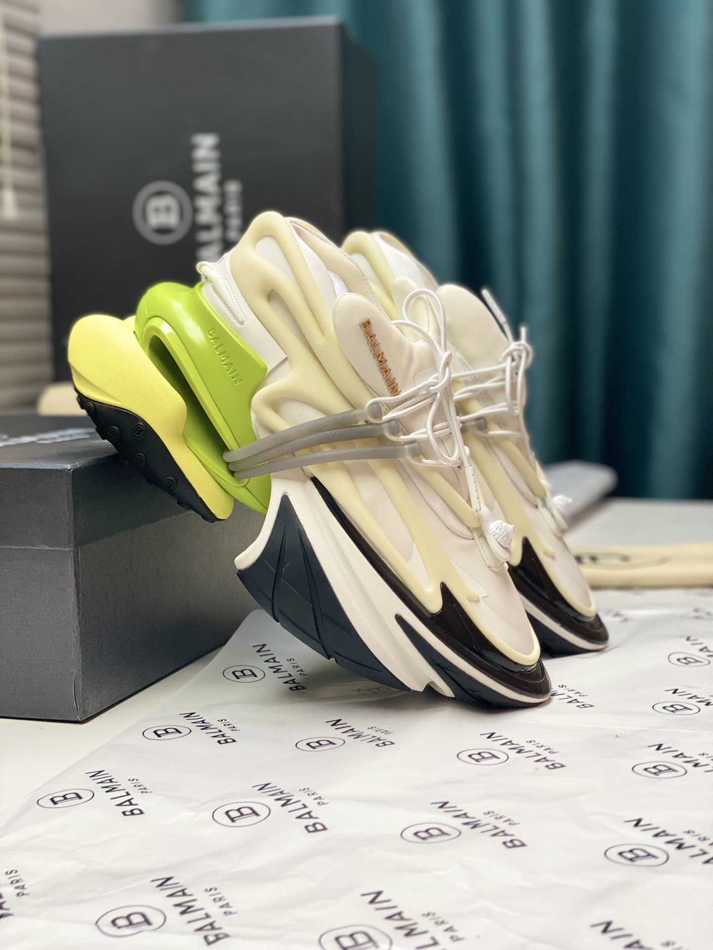 Balman New Pure Spaceship Sport Shoes: High Quality, Original Design, Various Sizes - 图片 1