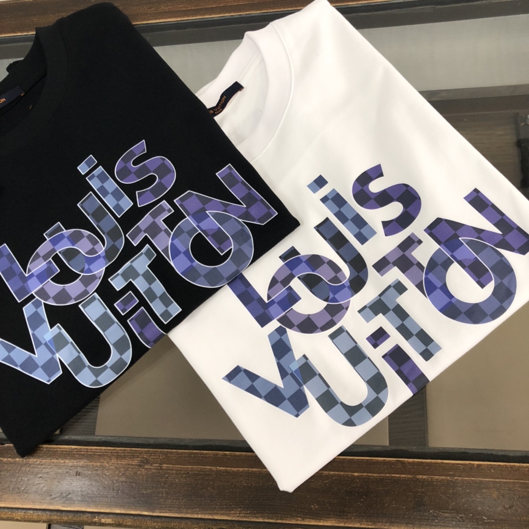 AAAA Customize
 Louis Vuitton Clothing T-Shirt Black White Men Cotton Summer Collection Fashion Short Sleeve