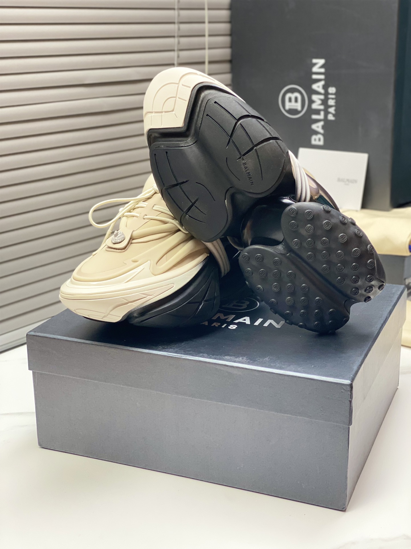 Balman New Pure Spaceship Sport Shoes: Original Tailored Accessories, Fine Embroidery, TPU Air Vent. - 图片 4