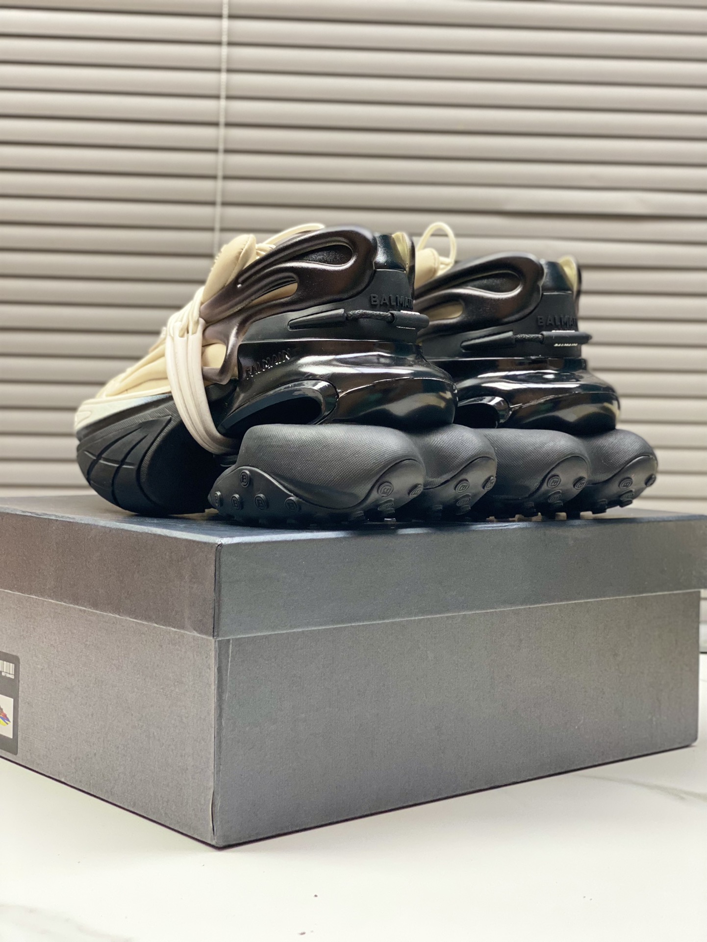 Balman New Pure Spaceship Sport Shoes: Original Tailored Accessories, Fine Embroidery, TPU Air Vent. - 图片 8
