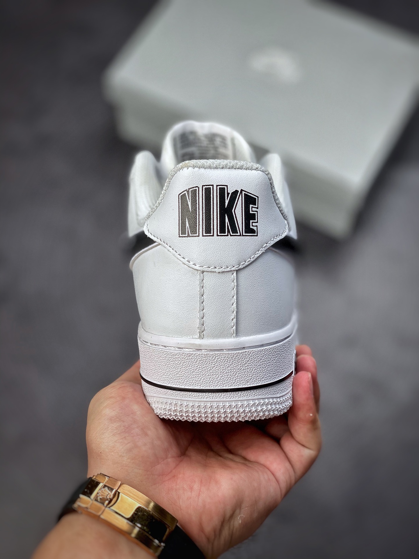 Nike Air Force 1 Low 07 White Black AO2423-101