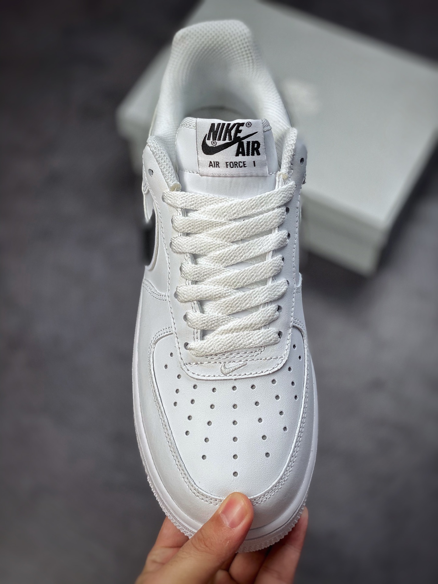 Nike Air Force 1 Low 07 White Black AO2423-101