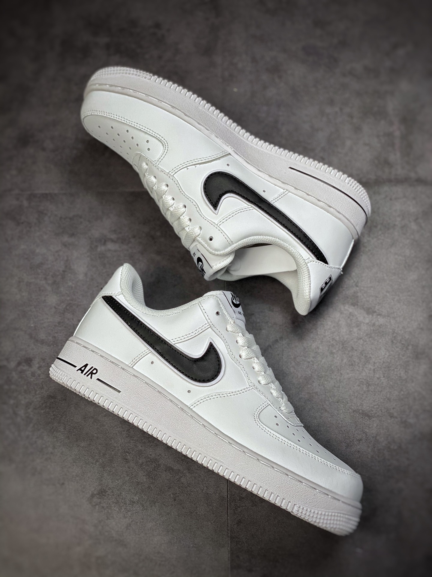 Nike Air Force 1 Low 07 White Black AO2423-101