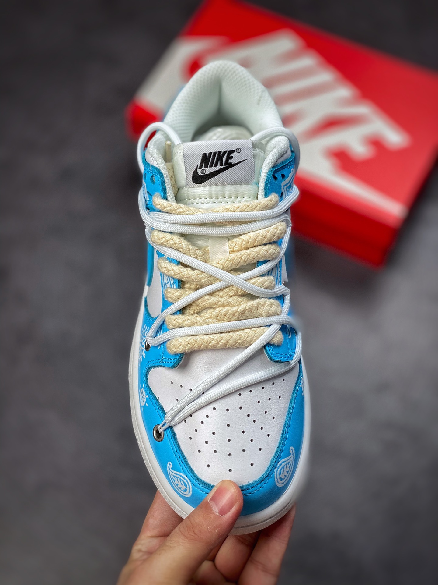 360 Nike SB Dunk Low “Triple White”北卡蓝腰果花 DD1503-109